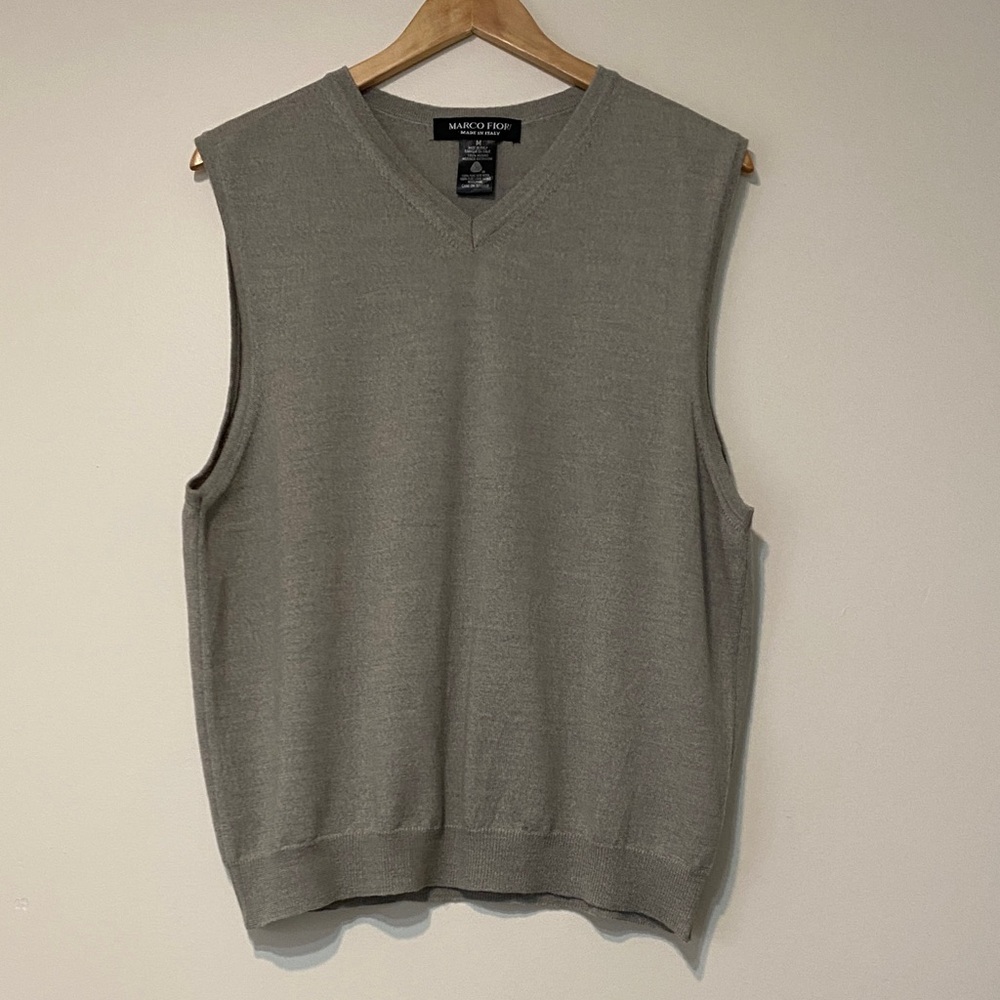 Marco Fiori 100% Wool V-Neck Knit Sweater Vest - Men's
